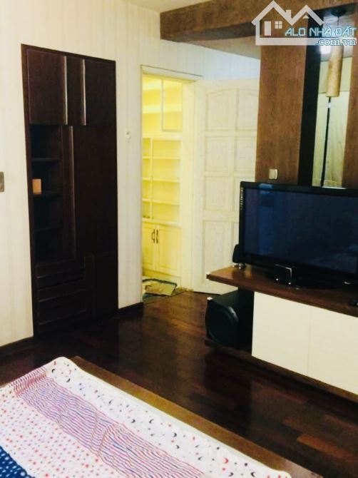 MẶT TIỀN HỤT 107M2 VỊ TRÍ ĐỈNH CAO  KHU TRUNG TÂM HÀNH CHÍNH P13 Q4  ĐƯỜNG XE HƠI - XE HƠI - 16