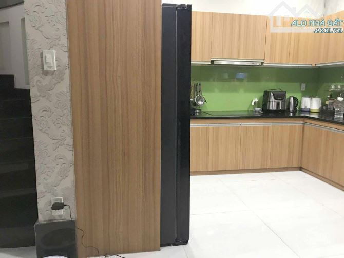 Bán nhà đường số Khu dân cư đồng diều - 6m x 17m -102,m2- 3 lầu -4PN 5WC F4 Q8- SỔ HỒNG - 2