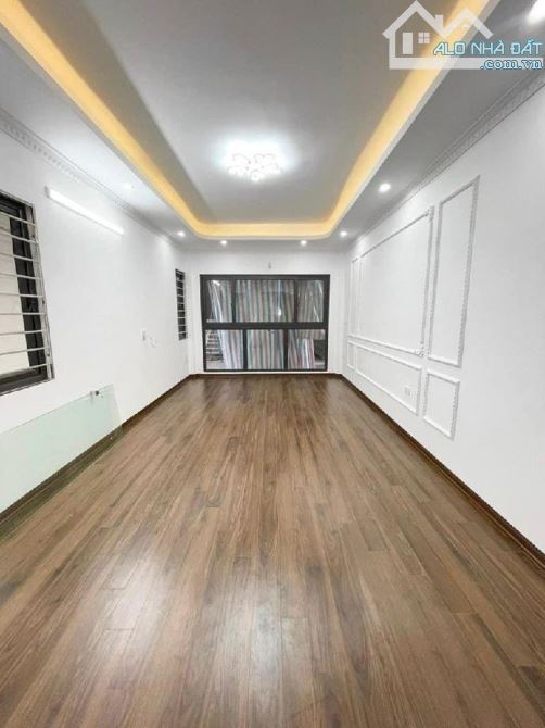 Bán nhà mới Xuân Phương, Nam Từ Liêm 35M2, 5 Tầng, nội thất đẹp, ô tô đỗ gần - 2