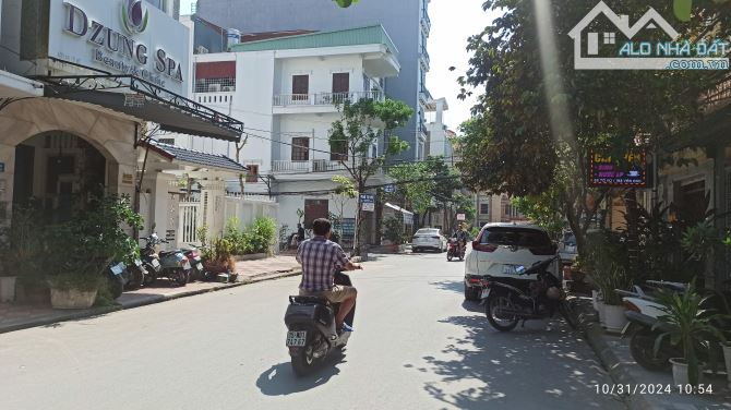 Bán đất đẹp mặt đường Tô Vũ, Văn Cao giá tốt - 2