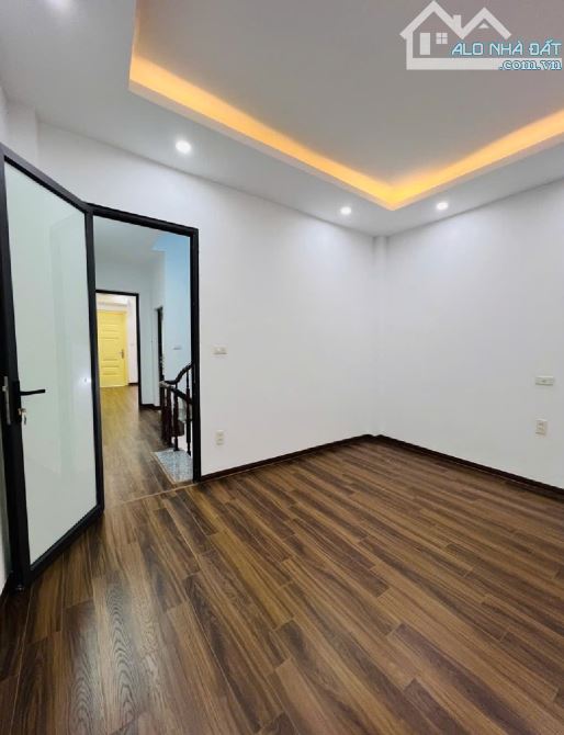 BÁN NHÀ LA KHÊ ĐƯỜNG RỘNG GẦN Ô TÔ 50M2 CHỈ NHỈNH 8 TỶ  NHÀ MỚI CỰC ĐẸP - 2