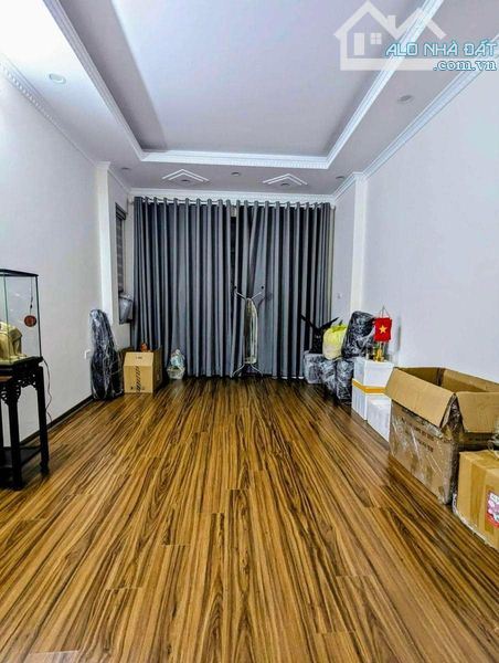 CHỦ NHỜ EM BÁN- NHÀ ĐẸP PHỐ KIM MÃ-15M RA Ô TÔ TRÁNH-NGÕ TO THOÁNG-NHÀ MỚI Ở LUÔN-34M2*4T - 3