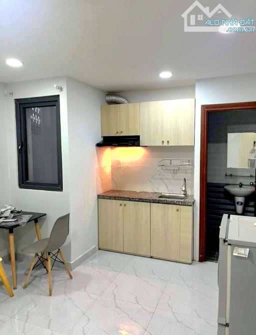 Bán CHDV Lê Quang Định P1 Gò Vấp, hẻm Ô Tô, Gần 100m, 6 Tầng, thu 60tr.tháng - 3