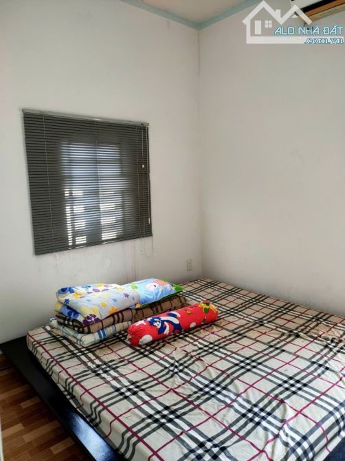 Bán nhà 70m2, trục  đường Nguyễn Tri Phương - Nguyễn An Ninh, Linh Xuân, Dĩ An. chỉ 3,2 tỷ - 3