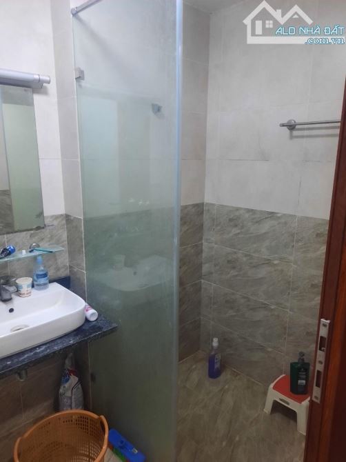 CHUNG CƯ BÁO CAND( VĂN PHÒNG TW ĐẢNG) 3n,2wc 96m giá 5,7 tỷ - 3