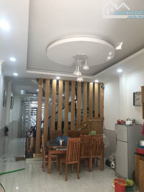 Nhà mới đón tết, 88m2 - 2 tầng, sân thượng, sổ vuông - chỉ 5.9 tỷ. - 4