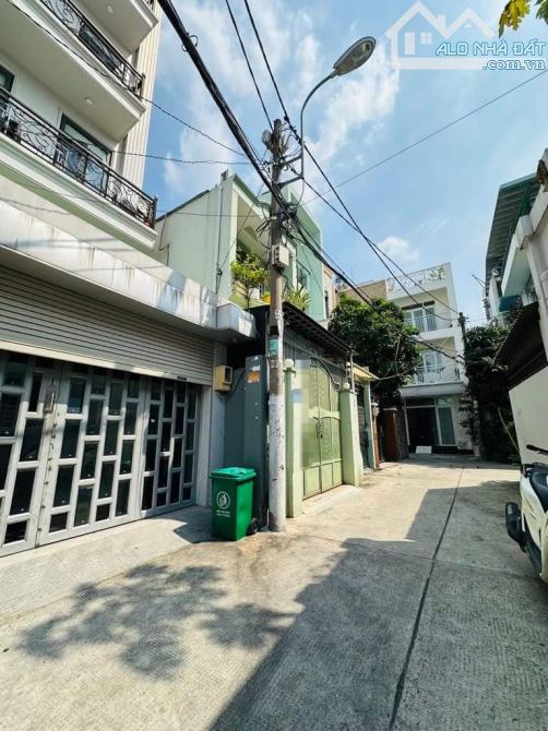 Bán CHDV Lê Quang Định P1 Gò Vấp, hẻm Ô Tô, Gần 100m, 6 Tầng, thu 60tr.tháng - 4