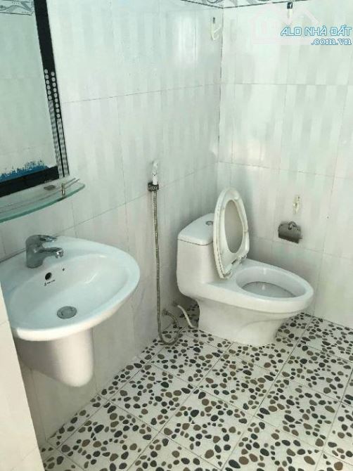 (60M2) NHÀ 3L. MẶT THOÁNG ĐƯỜNG XE TẢI. PHÚ HŨU. Q9 GIÁ 4 TỶ 550 TL. - 4