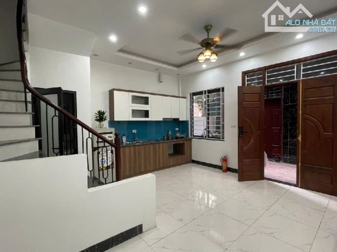 Bán nhà siêu phẩm, đẹp, phụng châu chương mỹ hà nội. Diện tích : 31m², mặt tiền:5,2m, giá - 4