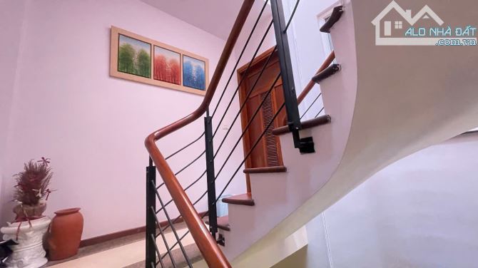 MÌNH CẦN BÁN GẤP NHÀ ÂU CƠ- TÂY HỒ - 46M Ô TÔ LÙI CỬA - GẦN  Ô TÔ TRÁNH- HƠN 6 TỶ (TL) - 4