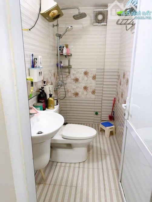 BÁN NHÀ PHỐ KHƯƠNG ĐÌNH - VỊ TRÍ ĐẸP - ĐỂ LẠI TOÀN BỘ NỘI THẤT 31m 5T giá hơn 6 TỶ - 4