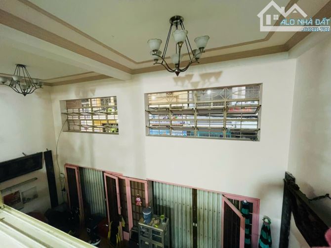 Bán gấp toà nhà 2 mặt tiền trước sau hẻm xe tải phú nhuận - 5