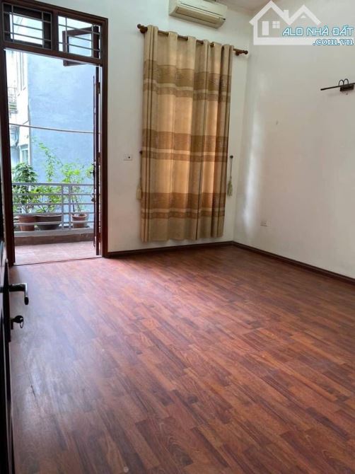 Cho thuê nhà ngõ Ô Tô phố Nguyễn Quý Đức. 120m2 * 4T giá 22 Triệu. - 5