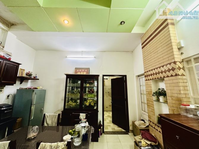 130m2( 6 x 22 ) Hẻm xe hơi Bình Thạnh, 3 Tầng chỉ hơn 11 TỶ, giá rẻ đầu tư - 5