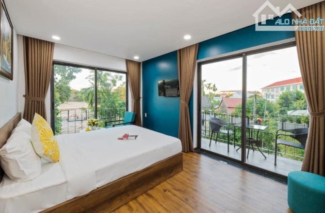 Homesay 3 TẦNG ĐẸP NGẤT 8 phòng ngay phố đi bộ chỉ 7 tỷ - 8