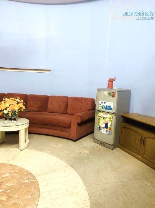 MẶT TIỀN HỤT 107M2 VỊ TRÍ ĐỈNH CAO  KHU TRUNG TÂM HÀNH CHÍNH P13 Q4  ĐƯỜNG XE HƠI - XE HƠI - 9