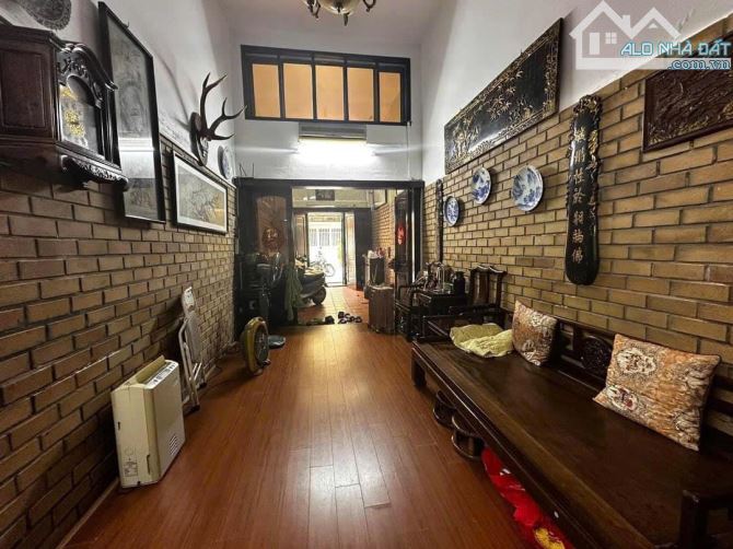 BÁN NHÀ PHÂN LÔ QUÂN ĐỘI 7,5 TỶ 53m 4 TẦNG MT 3,2m Ô TÔ ĐỖ CỬA HOÀNG HOA THÁM BA ĐÌNH