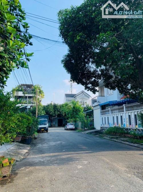 BÁN LÔ ĐẤT BIỆT THỰ 10.5M X 18M - KHU BIỆT THỰ COCA-COLA LINH TRUNG 189m2/14 tỷ