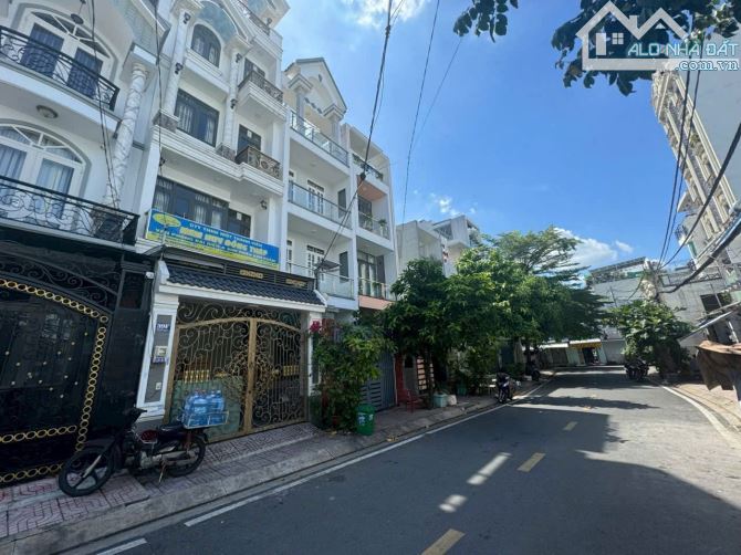 Bán Đất MT Dương Bá Cung thuộc P. An Lạc A - Q. Bình Tân