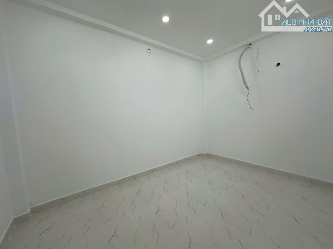 Nhà 2 tầng Mặt tiền đường Nguyễn Thị Kiểu, phường HT, Q12, dt 159,8m2 (4mx40m) Giá 12Tỷ. - 10