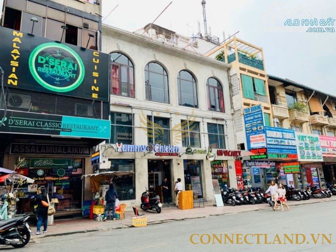 Cho Thuê Nhà Mặt Tiền 24-26 đường Thủ Khoa Huân, Phường Bến Thành, Quận 1 - 1