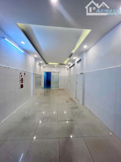 Cho thuê NNC Hoàng Văn Thụ P.9 PN 3,5x15m. Giá 16 triệu/ tháng - 1