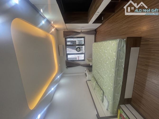 Bán nhà Cổ Nhuế - Bắc Từ Liêm 32m2, 5 tầng MT 4,2m. Ngõ nông - gần ô tô - ở luôn 6.1 tỷ - 1