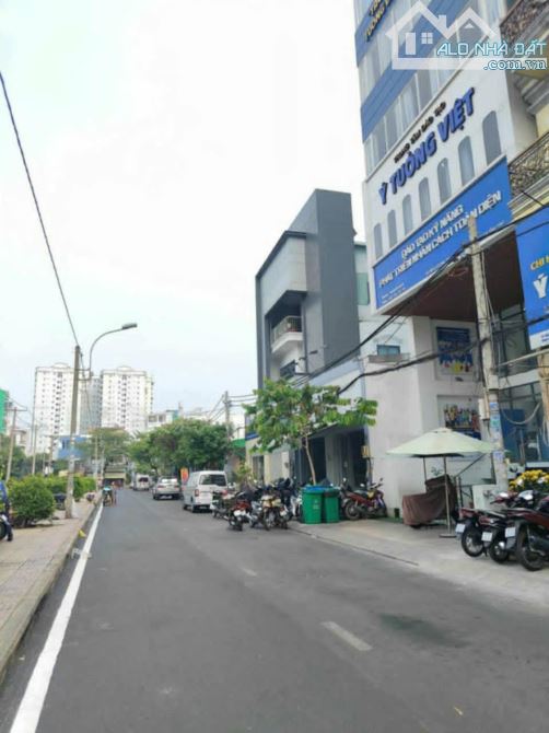 Giảm 1,390 tỷ. HXT Hiền Vương, Tân Phú, 65m2, 3 Tầng, 4/4,2m x 16m, chỉ 5 tỷ - 1
