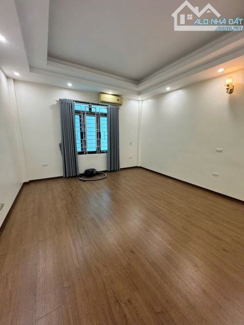 BÁN NHÀ QUANG TRUNG, HÀ ĐÔNG, 3 NGỦ, ĐẦY ĐỦ CÔNG NĂNG, FULL NỘI THẤT, NHỈNH 4 TỶ - 1