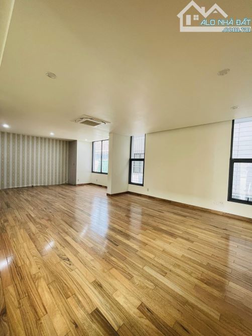 BÁN NHÀ PHỐ LƯU QUANG VŨ, NGÕ PHÂN LÔ, GARA ÔTÔ-DT 55M2 x 5T-MT5.5M-GIÁ 23 TỶ - 1