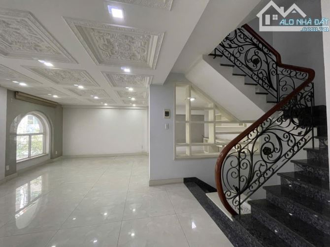 bán biệt thự 2 MT khu Phan Xích Long DT 10x16 hầm 6 lầu giá net 46 tỷ - 16