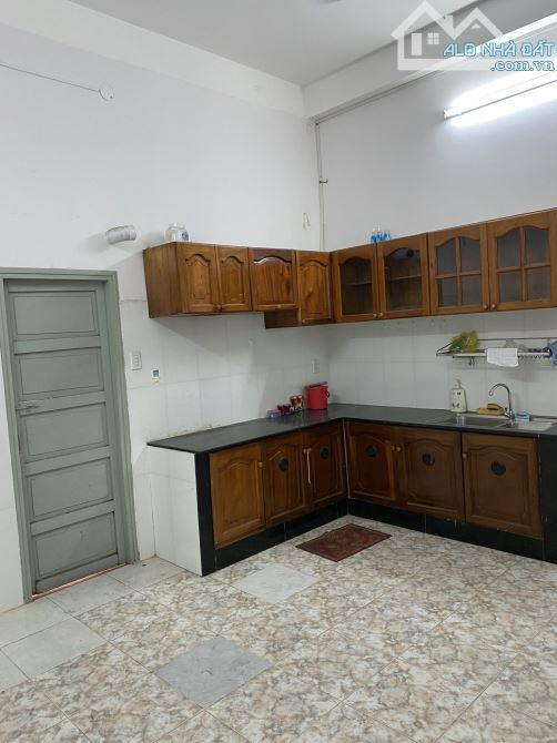 Bán nhà 3 tầng mặt tiền Hồng Lĩnh, tp. Nha Trang - 2