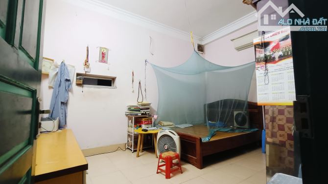 Mặt phố Nguyễn Văn Trỗi Thanh Xuân. Sổ A4 48m, 5 tầng 4 ngủ MT4m1 Giá 16 tỷ - 2