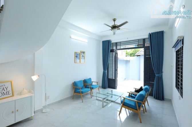 Nhà 2 tầng Mặt tiền đường HT23, phường HT, Q12, dt 199m2 (8mx25m). Giá 13,2Tỷ - 2