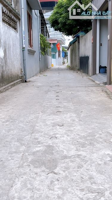 CẦN BÁNN GẤP LÔ ĐẤT 48,5m2 HẢI BỐI Ô TÔ ĐỖ CỬA TÀI CHÍNH NHỎ - 2