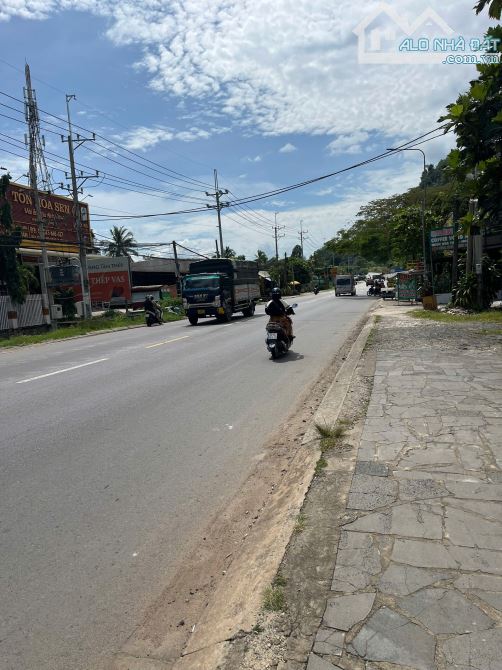 BÁN MẶT TIỀN QUỐC LỘ 20 NGAY THỊ TRẤN ĐỊNH QUÁN 5851M2 KINH DOANH ĐA NGÀNH NGHỀ CHỈ 14 TỶ - 2