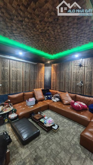 SIÊU PHẨM NHÀ MẶT NGÕ 7,5 TỶ 42m 5 TẦNG MT 6,7m XE BA GÁC TRÁNH MINH KHAI HAI BÀ TRƯNG - 4