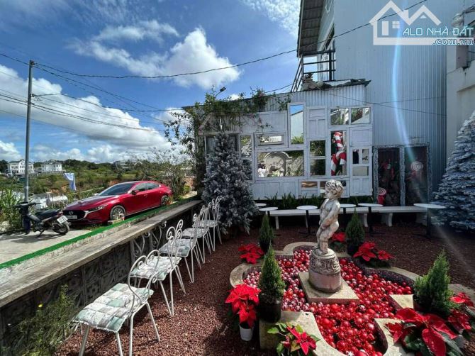 MÔ HÌNH VILLA KẾT HỢP QUÁN CÀ PHÊ TẠI TRUNG TÂM PHƯỜNG 8 - 5