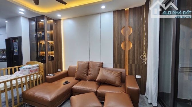 Bán nhà riêng phố Nam Dư mới kính koong DT37mx5T MT4m chỉ6,38 tỷ xe i10 đỗ cửa - 5