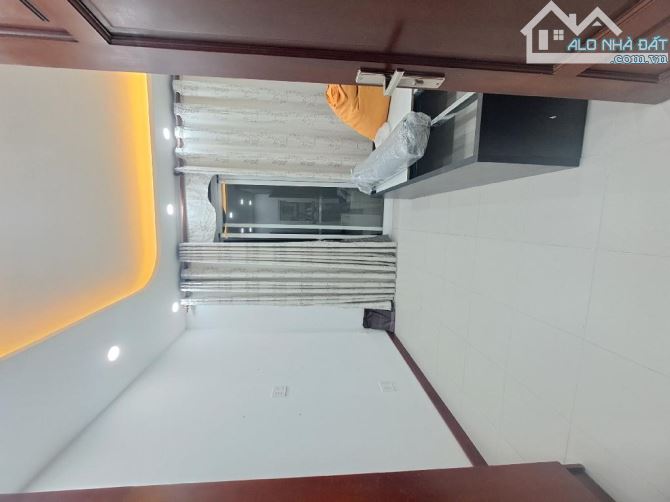 42M2 - 4 Tầng Sân thượng BTCT - Tặng Full Nội Thất - 6