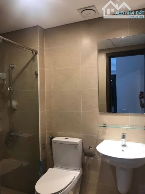 Lotus Garden,Trịnh Đình Thảo, Tân Phú: Rộng 86m2, 3p, 2wc, giá 10tr - 6