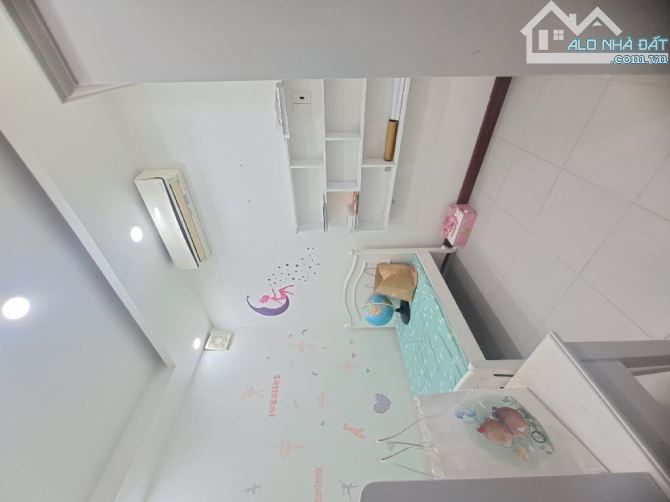 42M2 - 4 Tầng Sân thượng BTCT - Tặng Full Nội Thất - 7