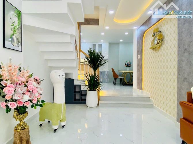 Nhà hẻm kinh doanh siêu đỉnh Nguyễn Văn Công, Gò Vấp. 72m2/ 4 Tỷ 237, sát sân bay. SHR