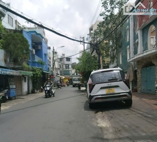 Bán nhà đường Nguyễn Văn Công,Gò Vấp, hẻm xe hơi, 66M²x 4 tầng, 4Pn, 6.5 tỷ TL
