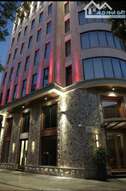 ⭐️BÁN GẤP NHÀ PHỐ TRÚC BẠCH 180m2, MT 11m, VIEW ĐẸP GIÁ 40 TỈ CÓ THƯƠNG LƯỢNG.