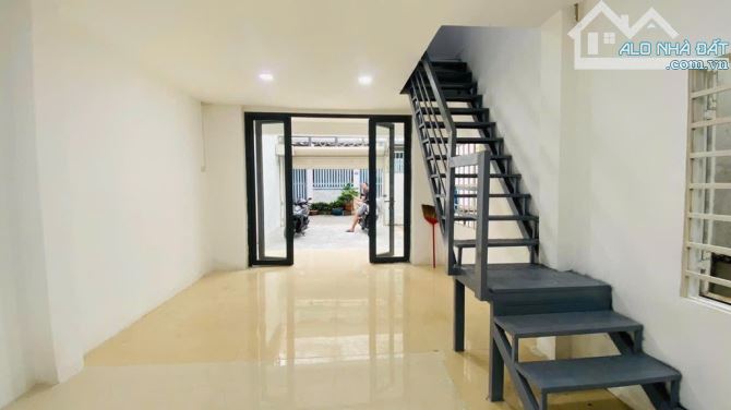 nhà 2 tầng 100m² hẻm ô tô, Đường Bưng Ông Thoàn, khu VIP nhất  P.Tăng Nhơn Phú B,  Thủ Đức - 1