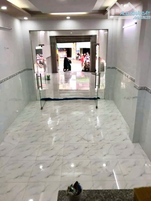 Nhà 3 tầng mặt tiền đường TTN01, pTTN, Q12, dt 89m2 (4mx22m). Giá 12,5Tỷ. - 1