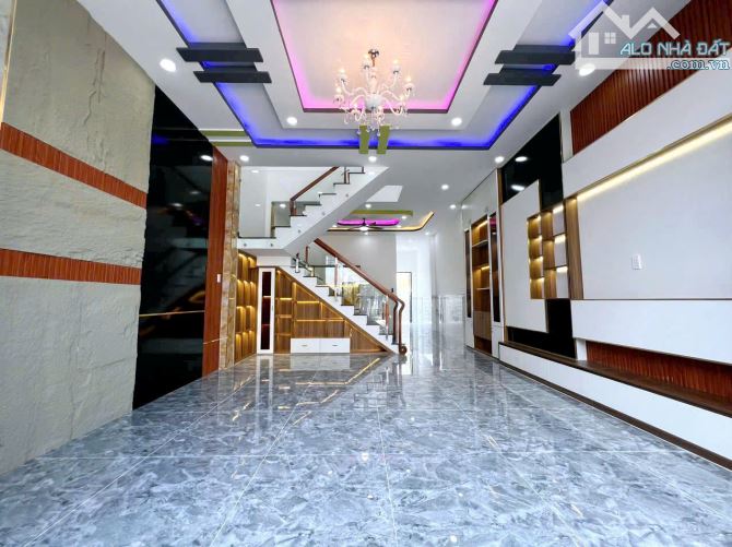 CẦN BÁN NHÀ MỚI XÂY 100M2 NGAY TÂN KIM - 1