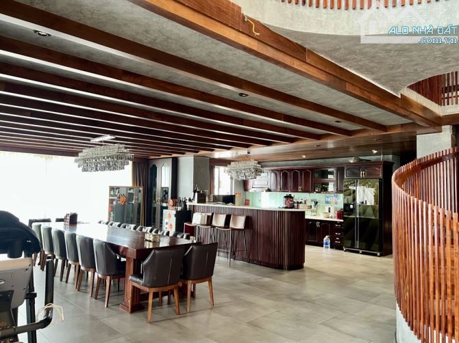 BÁN BIỆT THỰ TRÊN KHÔNG MẶT TIỀN AN DƯƠNG VƯƠNG QUẬN 5, NGANG 19X19, 650M2, 35 tỷ- TL - 1