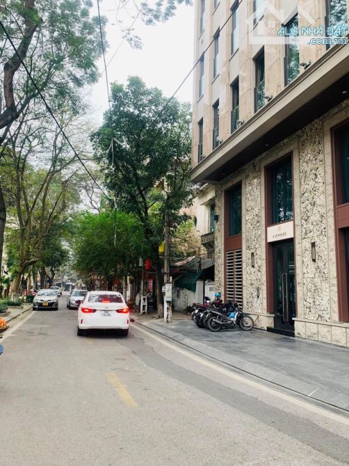 ⭐️BÁN GẤP NHÀ PHỐ TRÚC BẠCH 180m2, MT 11m, VIEW ĐẸP GIÁ 40 TỈ CÓ THƯƠNG LƯỢNG. - 1